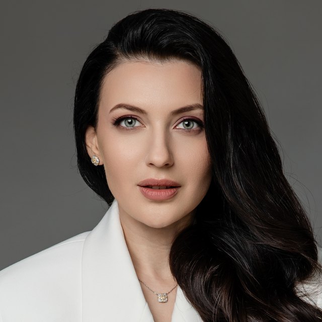 Яна Моріс